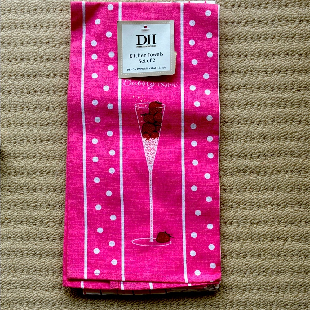 NWT DII For The Home Bubbly Love Kitchen Towel Set